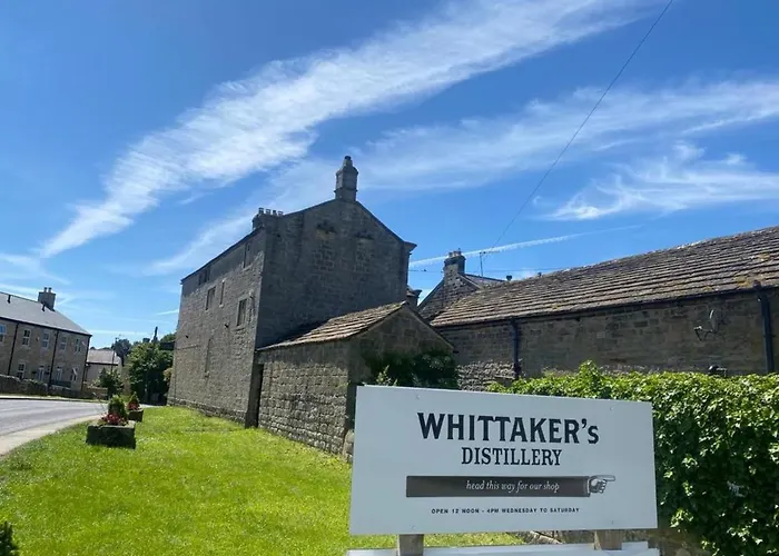 2-bed Flat In Summerbridge Pet Friendly Harrogate