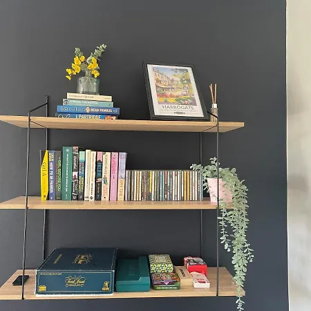 Daire 2-bed Flat In Summerbridge Pet Friendly Harrogate