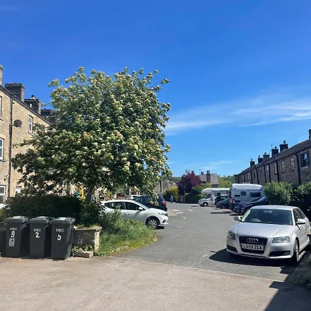 Daire 2-bed Flat In Summerbridge Pet Friendly