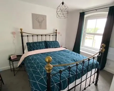Apartment Lovely 2-bed Flat In Summerbridge