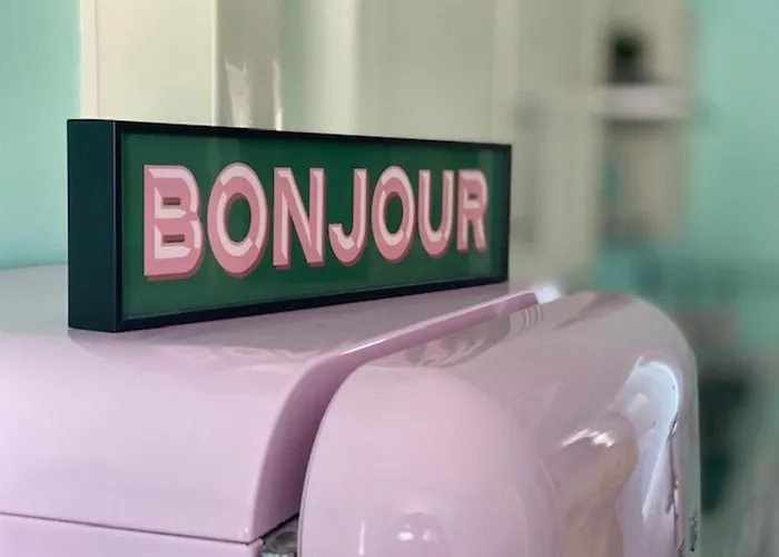 2-bed Flat In Summerbridge Pet Friendly * Χαρογκέιτ