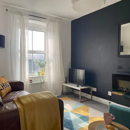 2-bed Flat In Summerbridge Pet Friendly 아파트 해러게이트